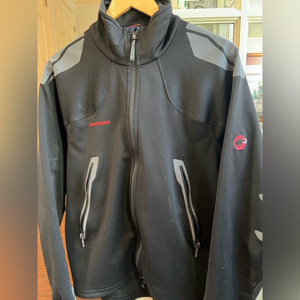 Mammut Jacket - lightweight, mid layer Men’s jacket